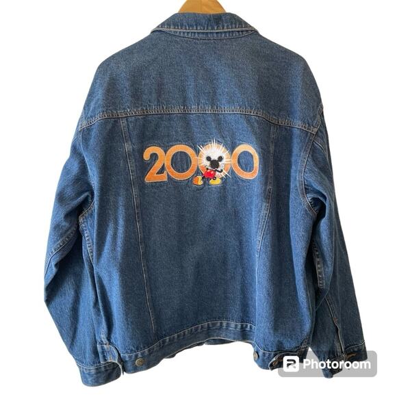 The Disney Store Vintage Mickey Mouse Denim Trucker Jacket Large 2000 Y2K